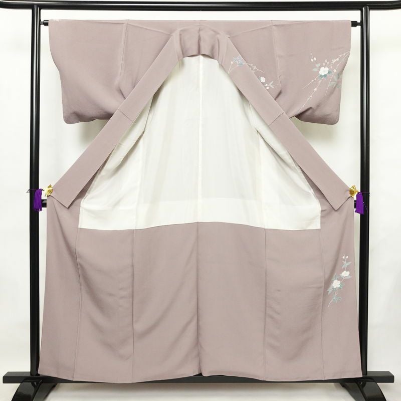 訪問着 縮緬 一つ紋付き 正絹 花柄 袷仕立て 身丈159cm 裄丈64cm リサイクル着物 着物 共八掛 入学式 卒業式 七五三 お宮参り フォーマル 上品 紫・藤色_画像3