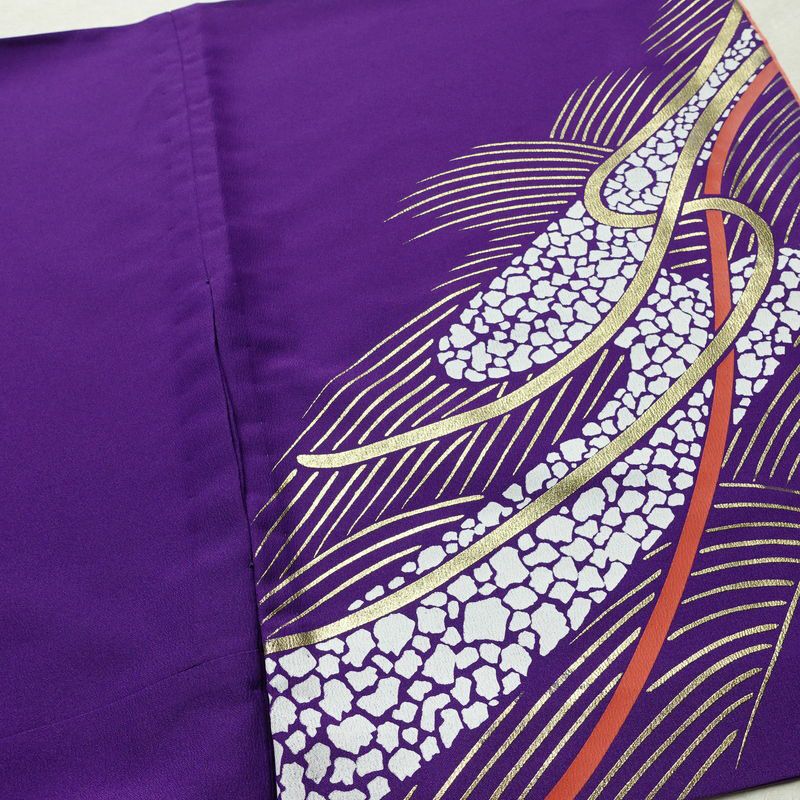単衣 付け下げ 踊り用 ポリエステル 流水・波柄 単衣仕立て 身丈163cm 裄丈68cm リサイクル着物 着物 箔 紫・藤色_画像15