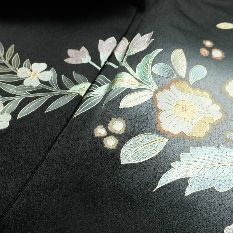 訪問着 一つ紋付き 正絹 花柄 袷仕立て 身丈165.5cm 裄丈66cm リサイクル着物 着物 箔 結婚式 パーティー フォーマル 華やか 黒_画像17