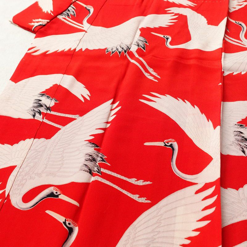 アンティーク 長襦袢 正絹 人物・動物柄 袷仕立て 身丈119cm 裄丈62cm 鶴 粋 赤・朱_画像4