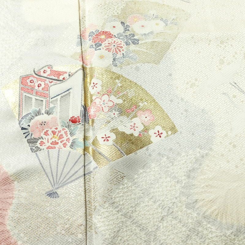 訪問着 絞り 綸子 一つ紋付き 正絹 古典柄 袷仕立て 身丈162.5cm 裄丈66cm リサイクル着物 着物 箔 入学式 卒業式 七五三 お宮参り フォーマル 上品 扇子 クリーム_画像6