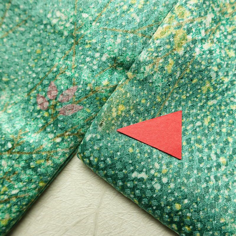 小紋 総柄 正絹 木の葉・植物柄 袷仕立て 身丈154cm 裄丈65cm リサイクル着物 街着 こもん 着物 緑・うぐいす色_画像20