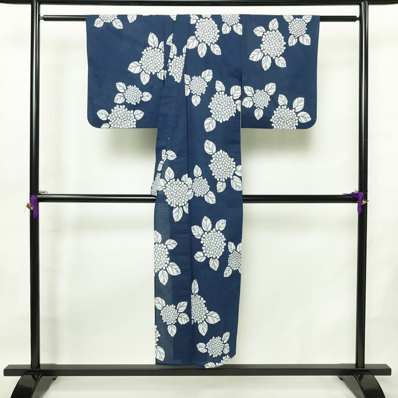 浴衣 バチ衿仕立て 紫陽花 綿 花柄 単衣仕立て 身丈146cm 裄丈64cm シンプル 夏用 青・紺_画像2