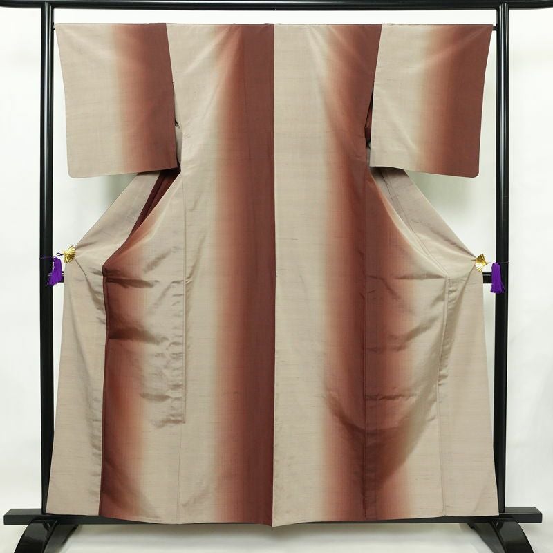 単衣 紬 紬着物 正絹 単衣仕立て 身丈158.5cm 裄丈66.5cm リサイクル着物 着物 薄物 モダン シンプル おしゃれ グラデーション 粋 茶_画像1