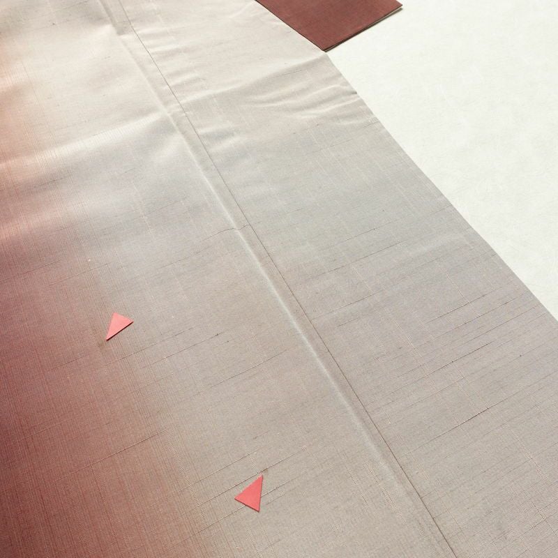 単衣 紬 紬着物 正絹 単衣仕立て 身丈158.5cm 裄丈66.5cm リサイクル着物 着物 薄物 モダン シンプル おしゃれ グラデーション 粋 茶_画像11