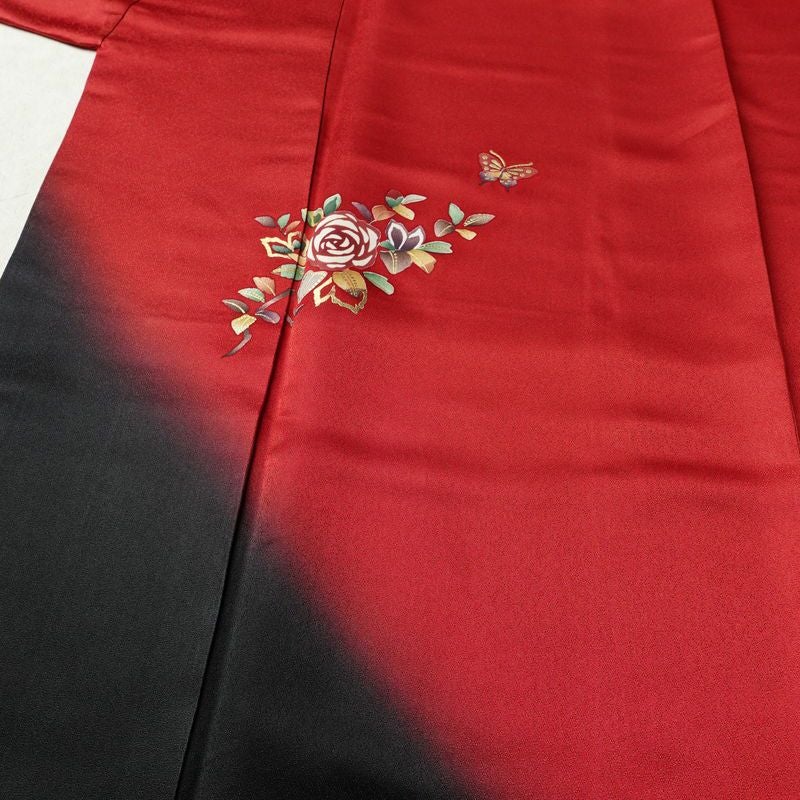 振袖 正絹 花柄 袷仕立て 身丈163cm 裄丈69.5cm リサイクル着物 着物 箔 金彩 成人式 二十歳 二十歳の集い フォーマル シンプル 赤・朱_画像5