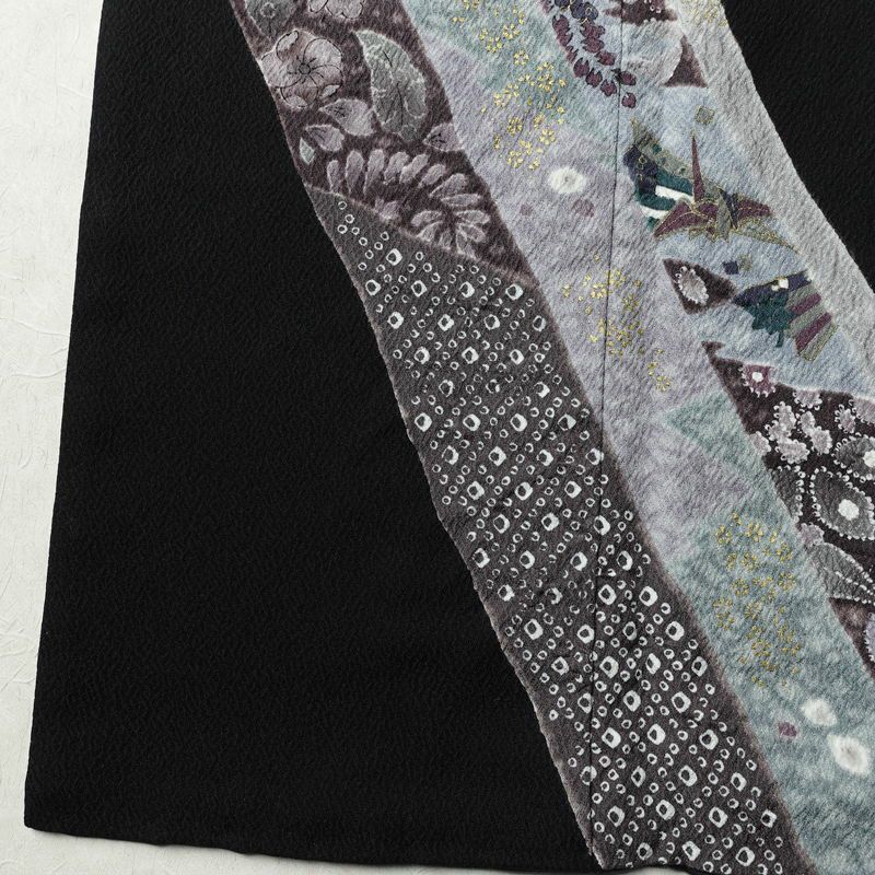 付け下げ 付下訪問着 良品 落款入り 金駒刺繍 縮緬 トールサイズ 正絹 古典柄 袷仕立て 身丈175cm 裄丈70cm リサイクル着物 着物 金彩 入学式 卒業式 七五三 パーティー フォーマル おしゃれ 紫・藤色_画像12