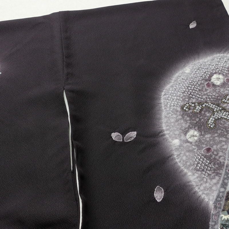 付け下げ 付下訪問着 良品 落款入り 金駒刺繍 縮緬 トールサイズ 正絹 古典柄 袷仕立て 身丈175cm 裄丈70cm リサイクル着物 着物 金彩 入学式 卒業式 七五三 パーティー フォーマル おしゃれ 紫・藤色_画像15