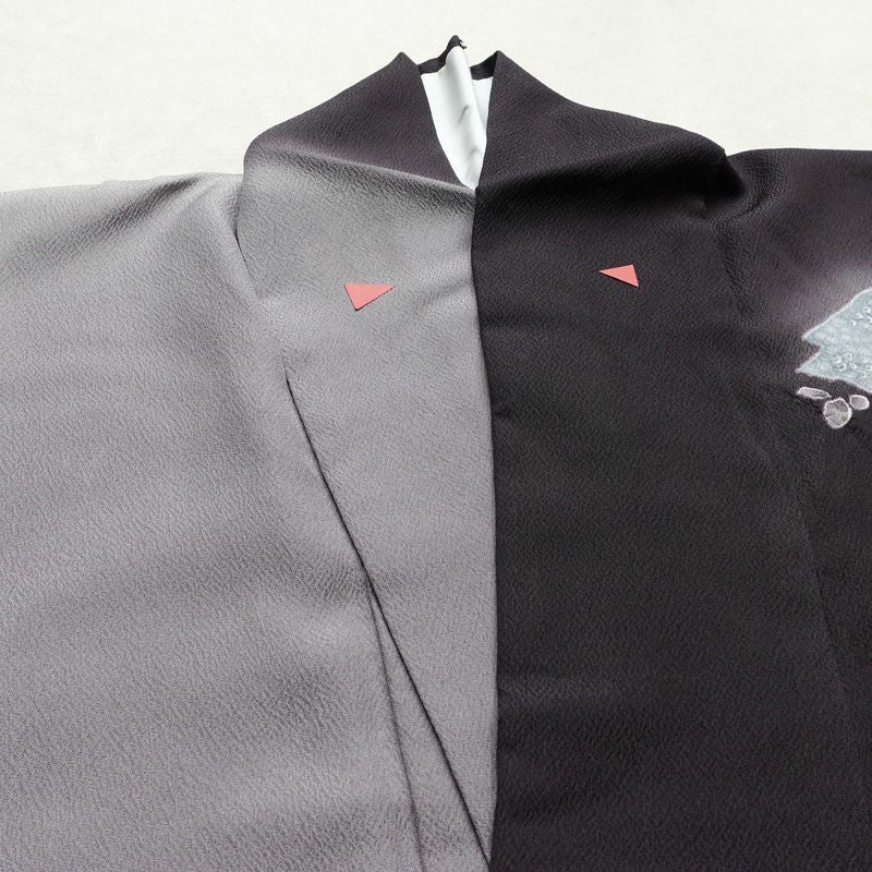 付け下げ 付下訪問着 良品 落款入り 金駒刺繍 縮緬 トールサイズ 正絹 古典柄 袷仕立て 身丈175cm 裄丈70cm リサイクル着物 着物 金彩 入学式 卒業式 七五三 パーティー フォーマル おしゃれ 紫・藤色_画像17