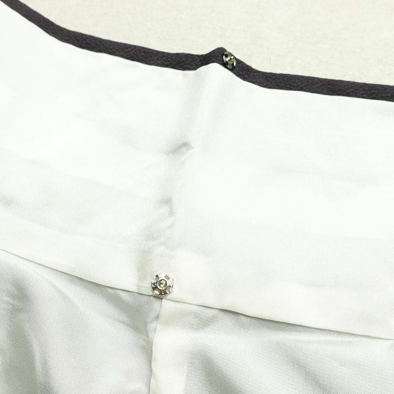 付け下げ 付下訪問着 良品 落款入り 金駒刺繍 縮緬 トールサイズ 正絹 古典柄 袷仕立て 身丈175cm 裄丈70cm リサイクル着物 着物 金彩 入学式 卒業式 七五三 パーティー フォーマル おしゃれ 紫・藤色_画像20