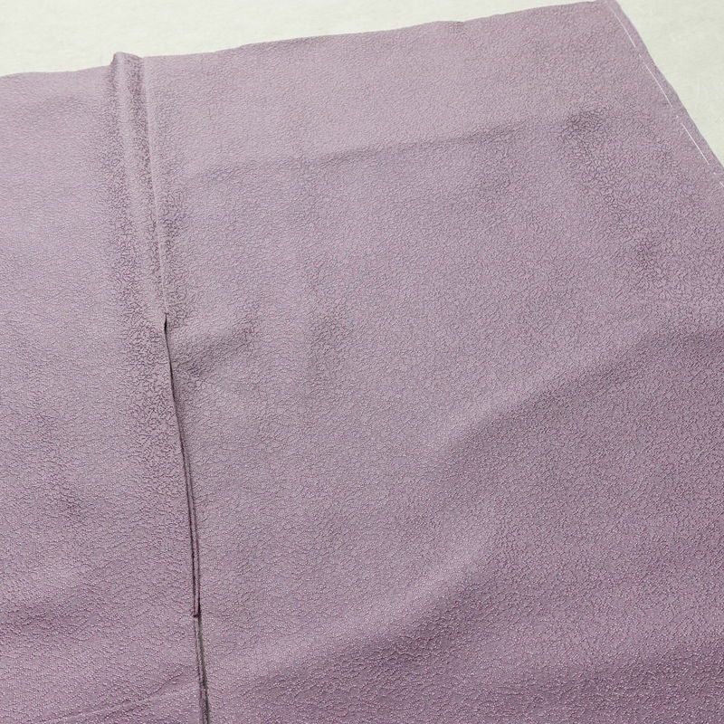 色無地 しつけ糸付き 一つ紋付き 正絹 その他の柄 袷仕立て 身丈158.5cm 裄丈65.5cm リサイクル着物 着物 お茶会 紫・藤色_画像15