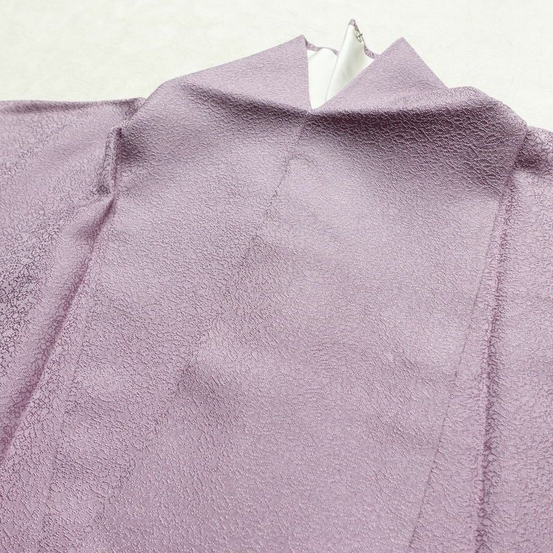 色無地 しつけ糸付き 一つ紋付き 正絹 その他の柄 袷仕立て 身丈158.5cm 裄丈65.5cm リサイクル着物 着物 お茶会 紫・藤色_画像18