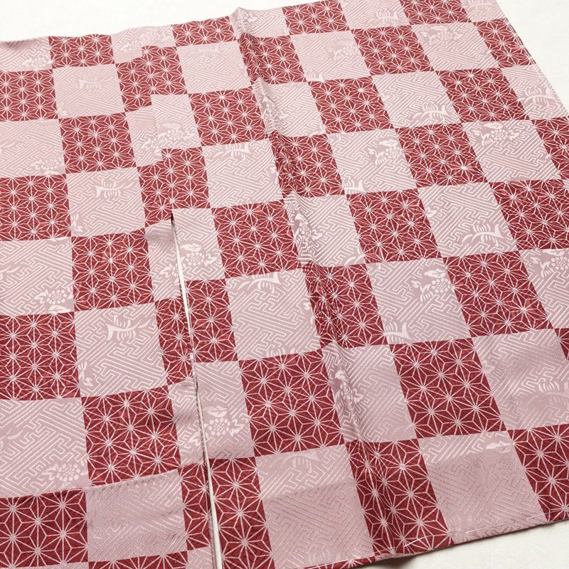 長襦袢 美品 しつけ糸付き 綸子 正絹 チェック・格子柄 袖無双・胴抜き 身丈126cm 裄丈67.5cm 麻の葉 市松 カジュアル ピンク_画像14