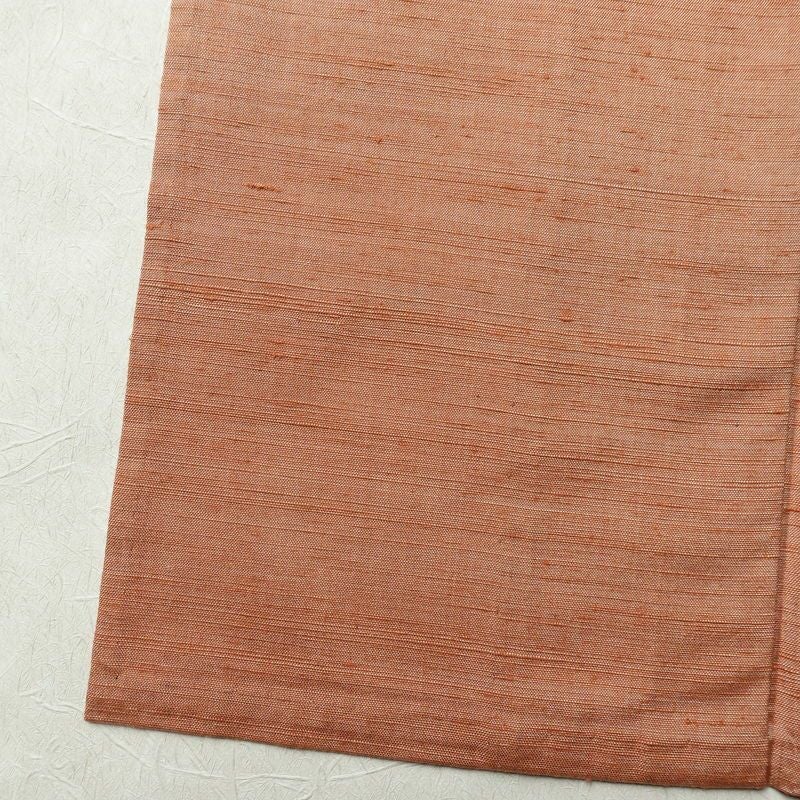 単衣 紬 良品 草木染 しつけ糸付き 正絹 無地 単衣仕立て 身丈158.5cm 裄丈64.5cm シンプル 着物 ピンクオレンジ 橙_画像12