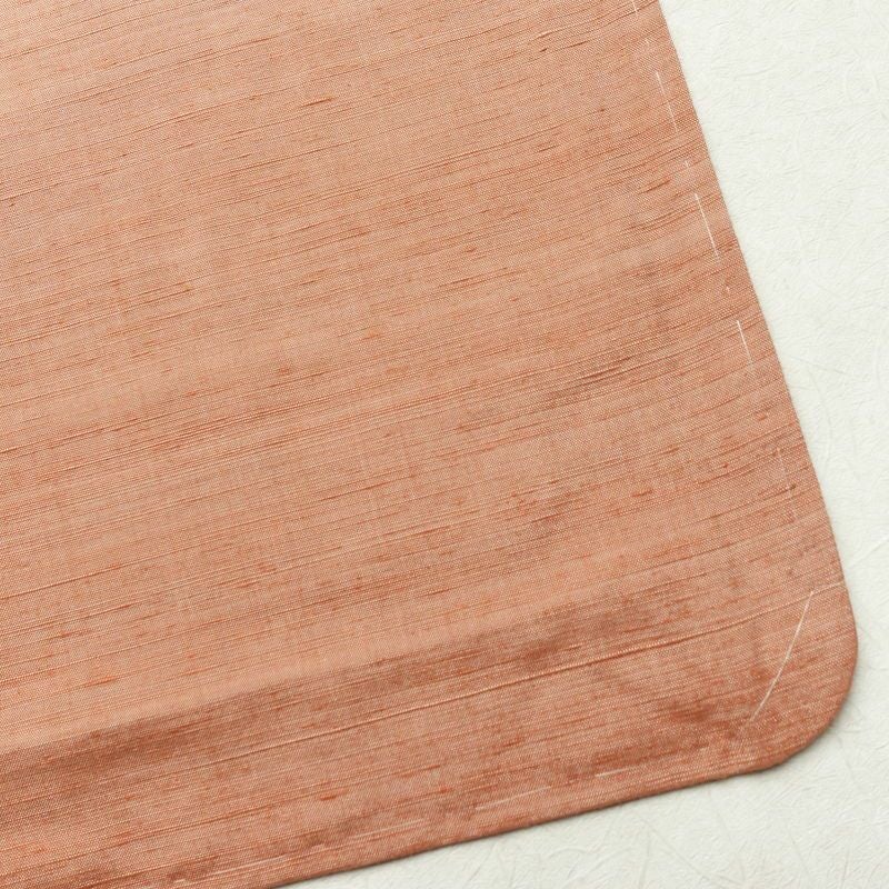 単衣 紬 良品 草木染 しつけ糸付き 正絹 無地 単衣仕立て 身丈158.5cm 裄丈64.5cm シンプル 着物 ピンクオレンジ 橙_画像15