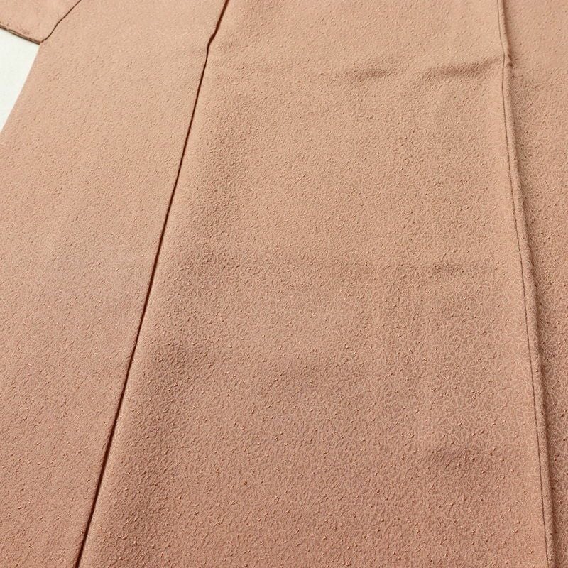 色無地 良品 堅牢染 一つ紋付き 丹後ちりめん 正絹 八丁撚糸 華くらべ 花柄 袷仕立て 身丈161.5cm 裄丈64cm フォーマル 着物 お茶会 茶_画像5