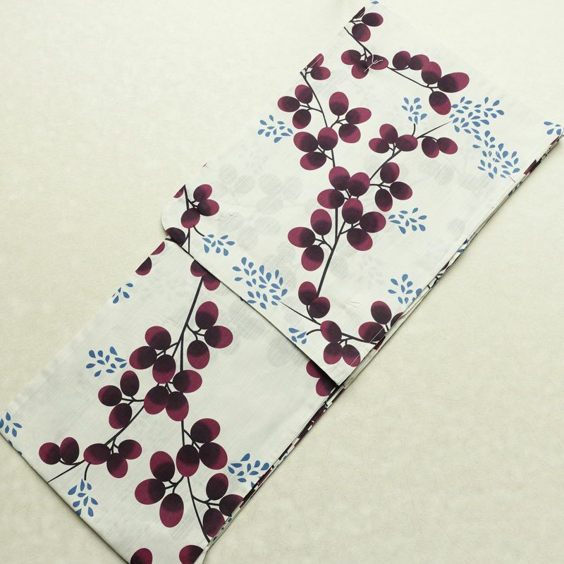 新品 浴衣 滝流れ織 国内染色 国内加工 女性用 綿 ミストホワイト 木の葉・植物 しつけ糸付き 未使用品 ゆかた 萩 レトロ シック モダン_画像1