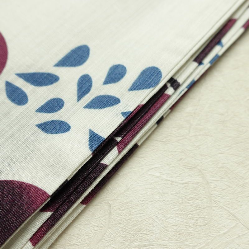 新品 浴衣 滝流れ織 国内染色 国内加工 女性用 綿 ミストホワイト 木の葉・植物 しつけ糸付き 未使用品 ゆかた 萩 レトロ シック モダン_画像13