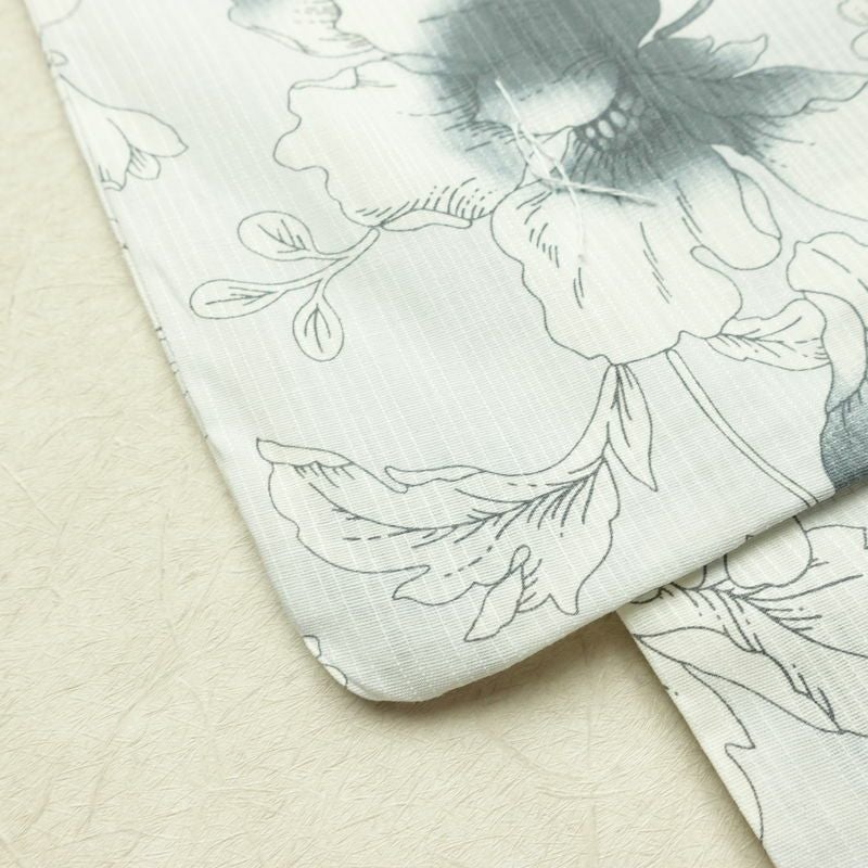 新品 浴衣 滝流れ織 国内染色 国内加工 女性用 綿 ライトグレー 花 しつけ糸付き 未使用品 ゆかた レトロ シック モダン_画像9