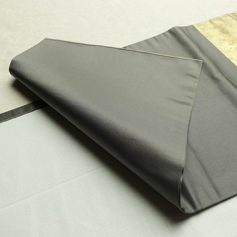名古屋帯 太鼓柄 正絹 幾何学柄・抽象柄 通し仕立て なごや帯 リサイクル帯 帯 刺繍 引箔 グレー_画像9