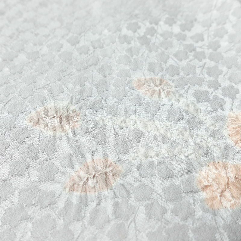 小紋 しつけ糸付き 絞り 正絹 木の葉・植物柄 袷仕立て 身丈155cm 裄丈62.5cm リサイクル着物 着物 紫・藤色_画像7