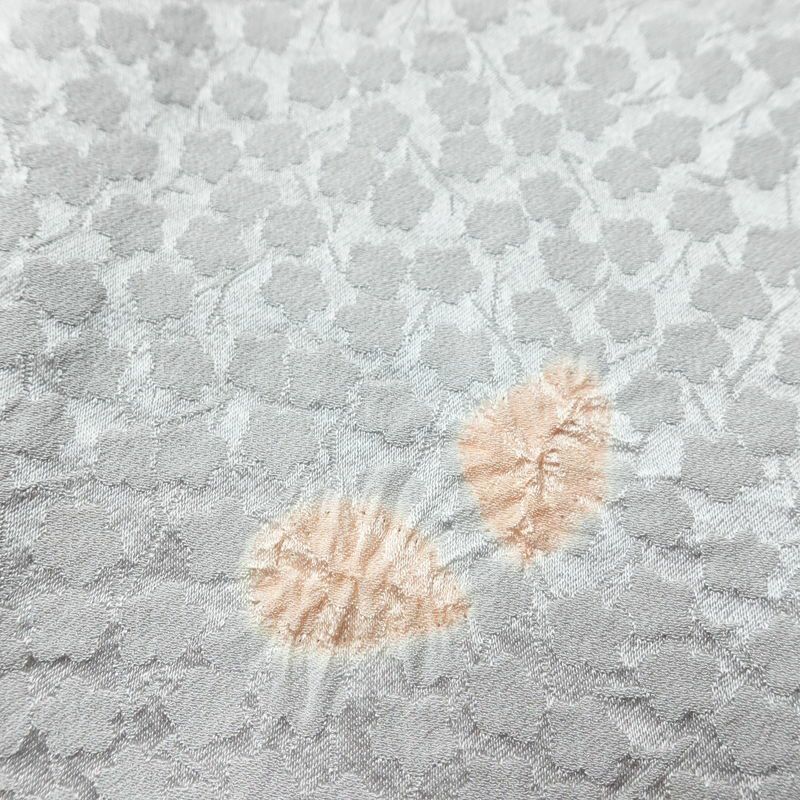 小紋 しつけ糸付き 絞り 正絹 木の葉・植物柄 袷仕立て 身丈155cm 裄丈62.5cm リサイクル着物 着物 紫・藤色_画像9