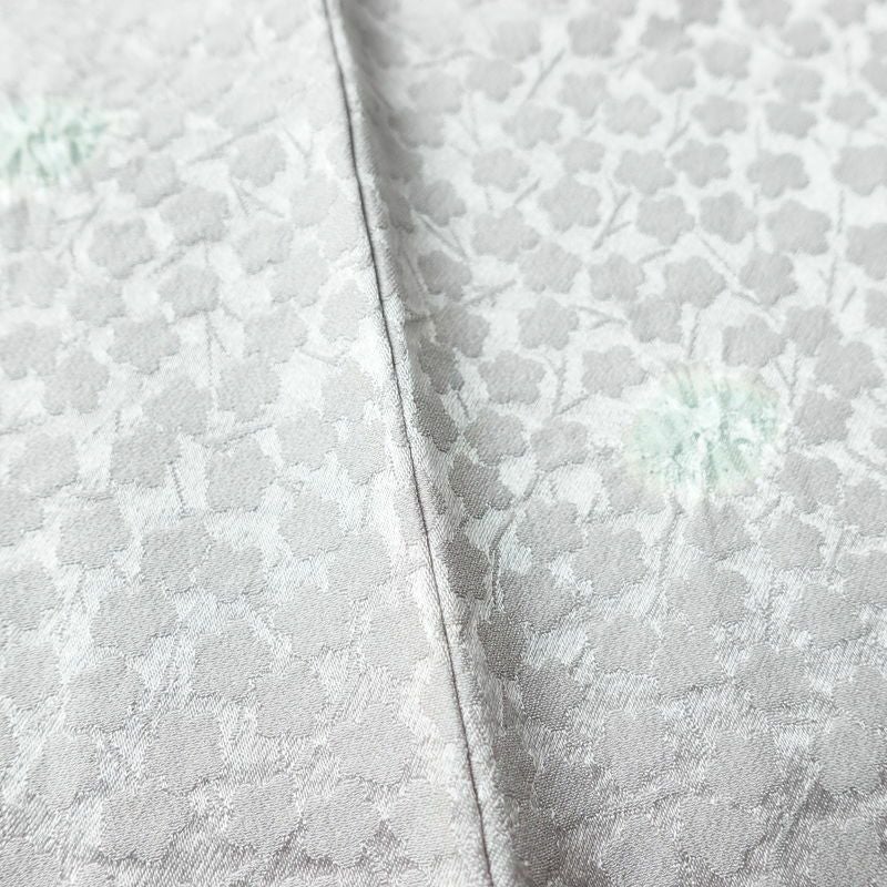 小紋 しつけ糸付き 絞り 正絹 木の葉・植物柄 袷仕立て 身丈155cm 裄丈62.5cm リサイクル着物 着物 紫・藤色_画像10