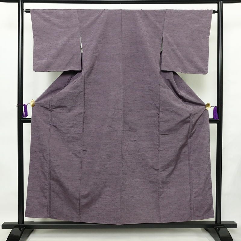 紬 正絹 無地 袷仕立て 身丈155.5cm 裄丈63.5cm リサイクル着物 一部しつけ糸付き 着物 紫・藤色_画像1