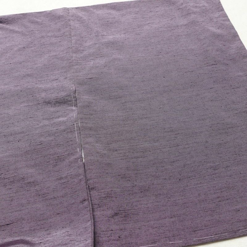 紬 正絹 無地 袷仕立て 身丈155.5cm 裄丈63.5cm リサイクル着物 一部しつけ糸付き 着物 紫・藤色_画像13