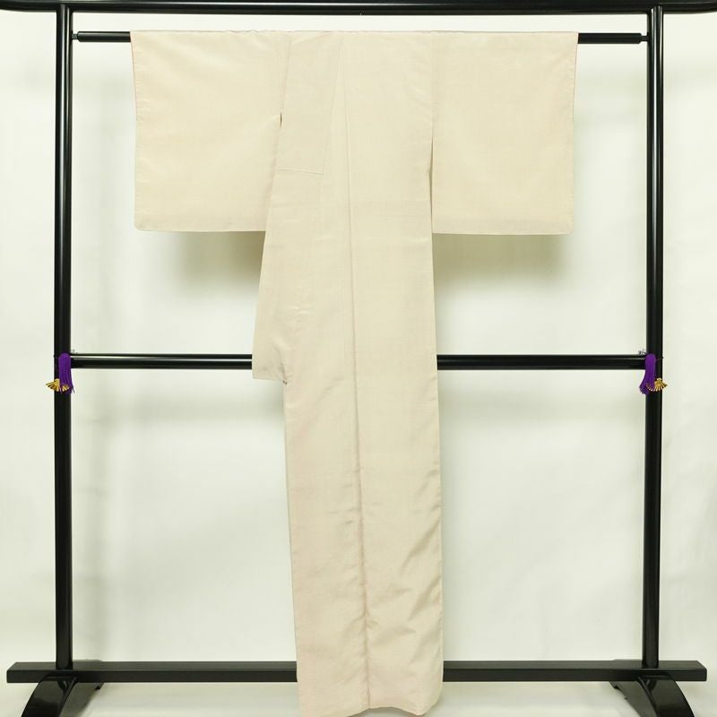 紬 しつけ糸付き 正絹 古典柄 袷仕立て 身丈158.5cm 裄丈65cm リサイクル着物 着物 クリーム_画像2