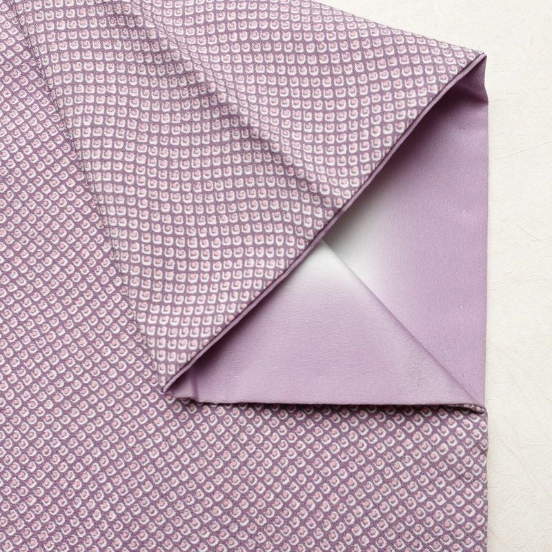 小紋 ポリエステル 古典柄 袷仕立て 身丈157cm 裄丈66.5cm リサイクル着物 着物 紫・藤色_画像13