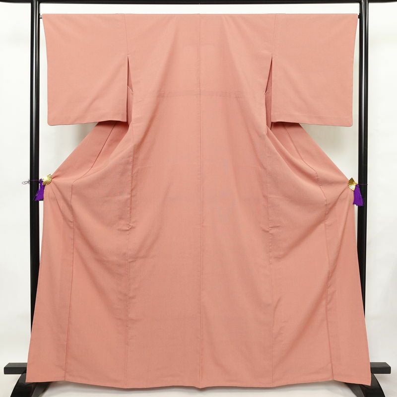 単衣 色無地 良品 正絹 無地 単衣仕立て 身丈165.5cm 裄丈67cm リサイクル着物 着物 お茶会 シンプル ピンク_画像1