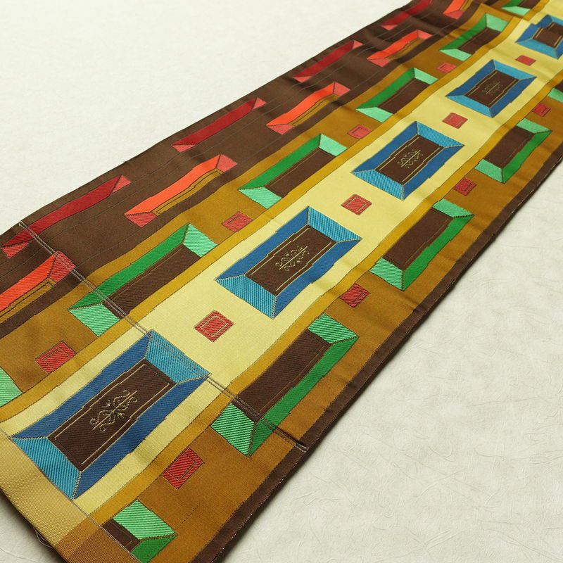 名古屋帯 六通柄 正絹 幾何学柄・抽象柄 名古屋仕立て なごや帯 リサイクル帯 帯 モダン 茶_画像8