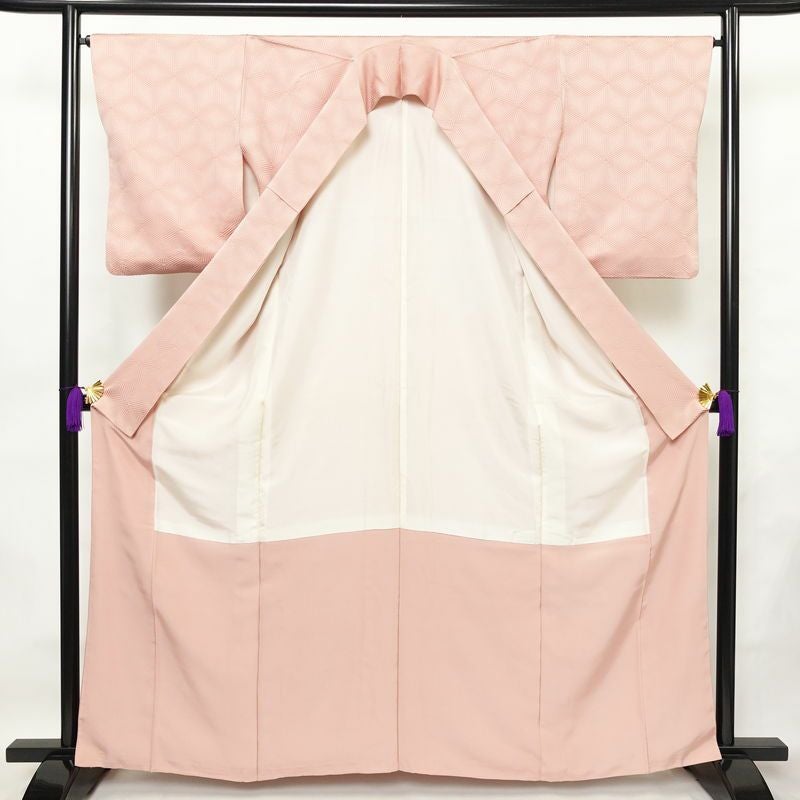 色無地 正絹 幾何学柄・抽象柄 袷仕立て 身丈162cm 裄丈64.5cm リサイクル着物 着物 お茶会 フォーマル ピンク_画像3