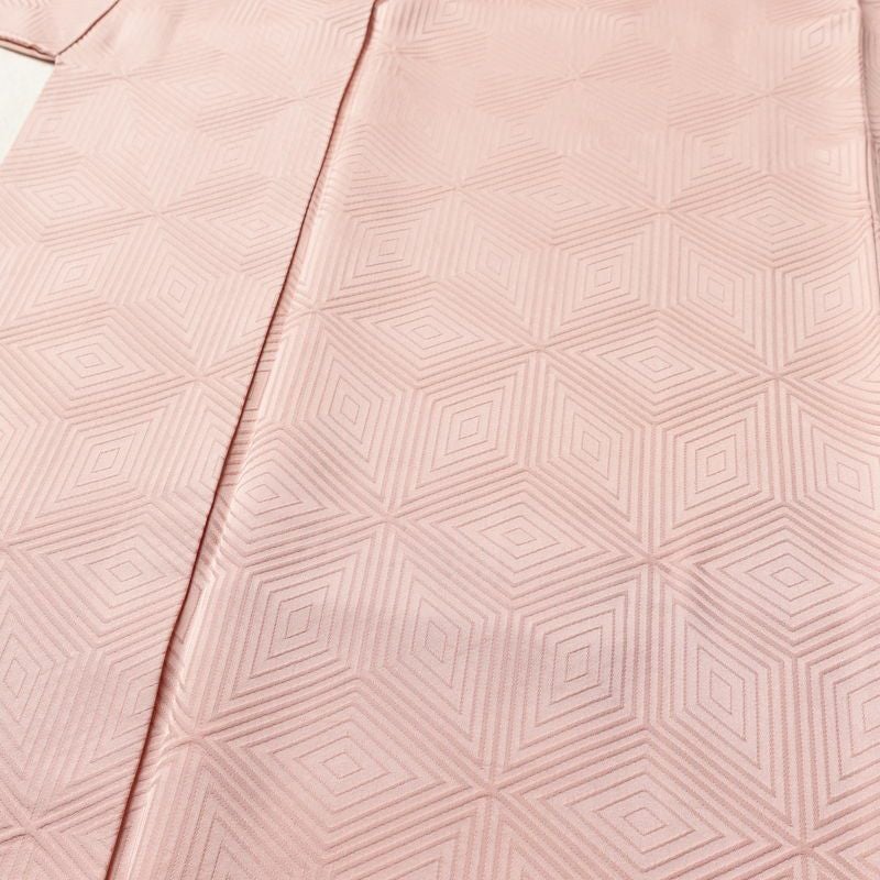 色無地 正絹 幾何学柄・抽象柄 袷仕立て 身丈162cm 裄丈64.5cm リサイクル着物 着物 お茶会 フォーマル ピンク_画像5