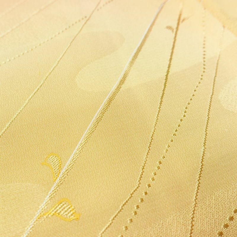 小紋 しつけ糸付き 正絹 古典柄 袷仕立て 身丈160.5cm 裄丈64cm リサイクル着物 着物 シンプル 橙_画像8