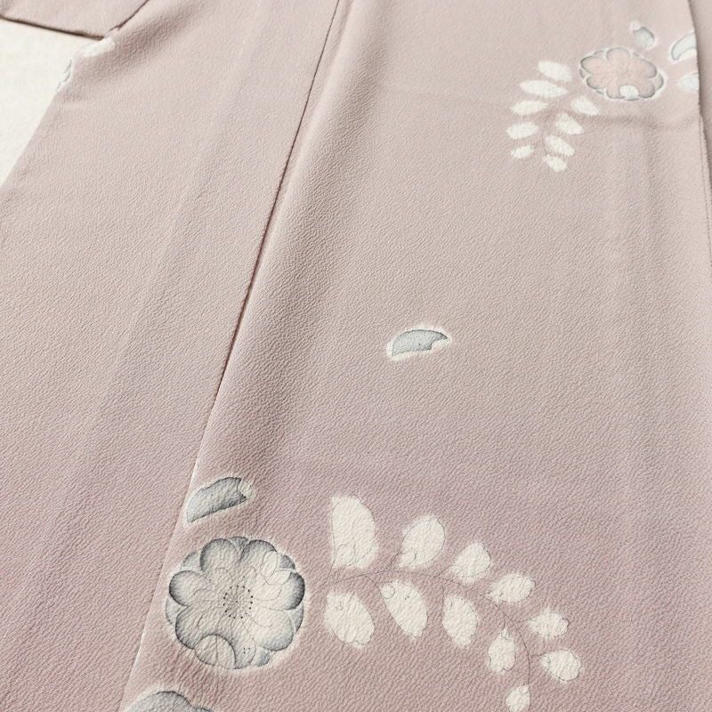 単衣 小紋 縮緬 正絹 花柄 単衣仕立て 飛び柄 身丈153cm 裄丈62.5cm 上品 くすみピンク ピンク_画像5