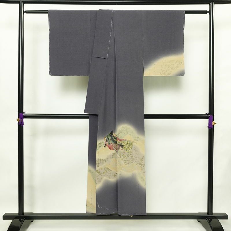 付け下げ 美品 落款入り しつけ糸付き 正絹 人物・動物柄 袷仕立て 身丈148cm 裄丈61.5cm リサイクル着物 着物 箔 紫・藤色_画像2