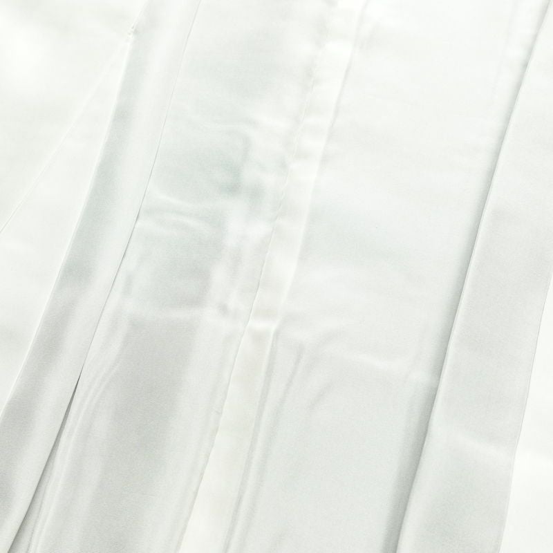 付け下げ 美品 落款入り しつけ糸付き 正絹 人物・動物柄 袷仕立て 身丈148cm 裄丈61.5cm リサイクル着物 着物 箔 紫・藤色_画像20