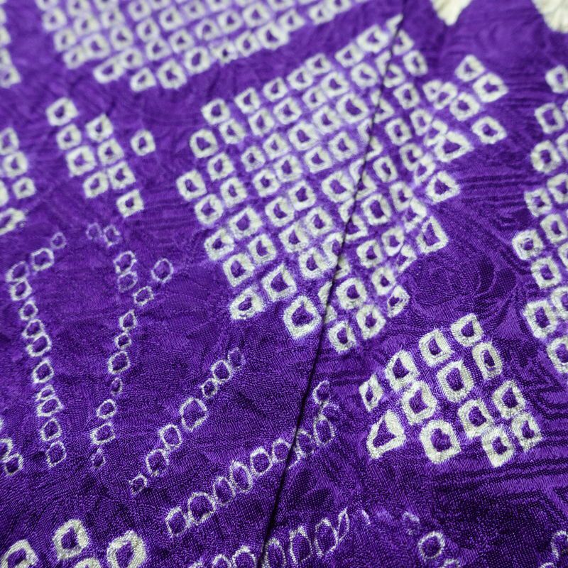 振袖 絞り 総絞り 正絹 花柄 袷仕立て 身丈159.5cm 裄丈65cm リサイクル着物 着物 成人式 二十歳 二十歳の集い フォーマル 紫・藤色_画像9