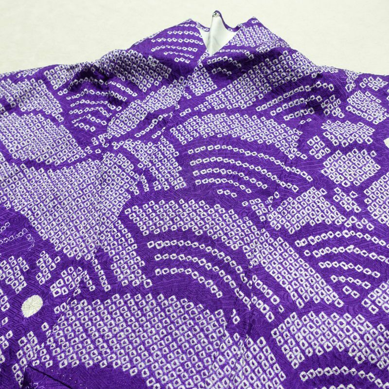 振袖 絞り 総絞り 正絹 花柄 袷仕立て 身丈159.5cm 裄丈65cm リサイクル着物 着物 成人式 二十歳 二十歳の集い フォーマル 紫・藤色_画像19