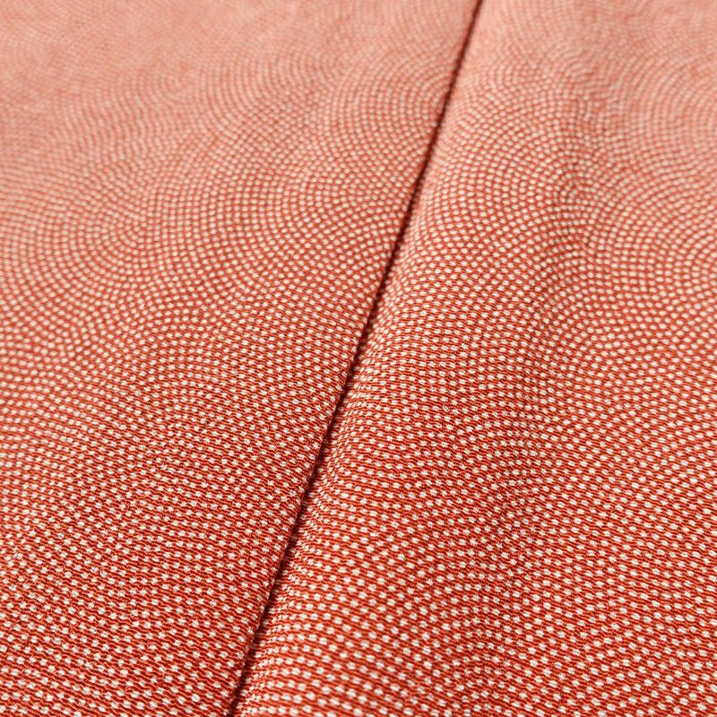 単衣 小紋 鮫小紋 美品 縮緬 しつけ糸付き ポリエステル 単衣仕立て 身丈166cm 裄丈66.5cm リサイクル着物 着物 銀朱 赤・朱_画像8