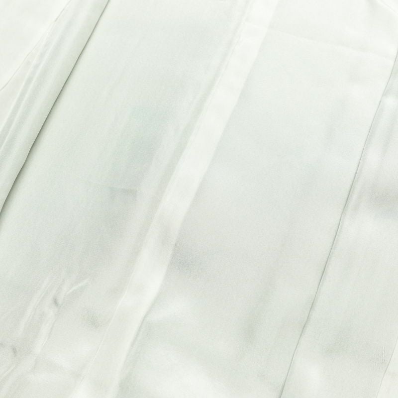 小紋 良品 しつけ糸付き 縮緬 正絹 花柄 袷仕立て 身丈157.5cm 裄丈66.5cm リサイクル着物 着物 金彩 緑・うぐいす色_画像18