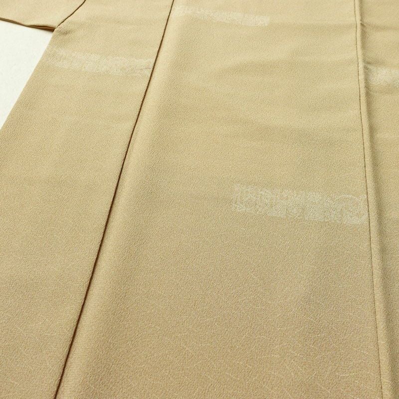 小紋 縮緬 飛び柄 混紡 幾何学柄・抽象柄 袷仕立て 身丈165cm 裄丈63cm リサイクル着物 着物 ベージュ_画像5