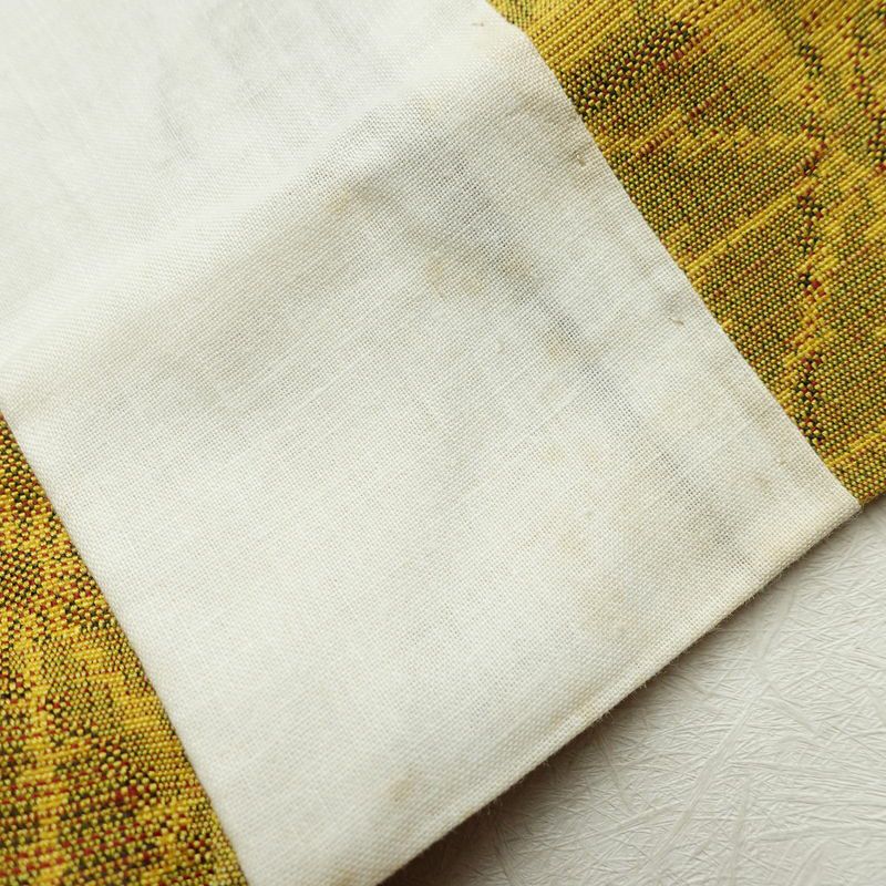 単衣 紬 正絹 麻の葉柄 単衣仕立て 身丈154cm 裄丈63cm リサイクル着物 着物 モダン 紬地 黄・黄土色_画像19
