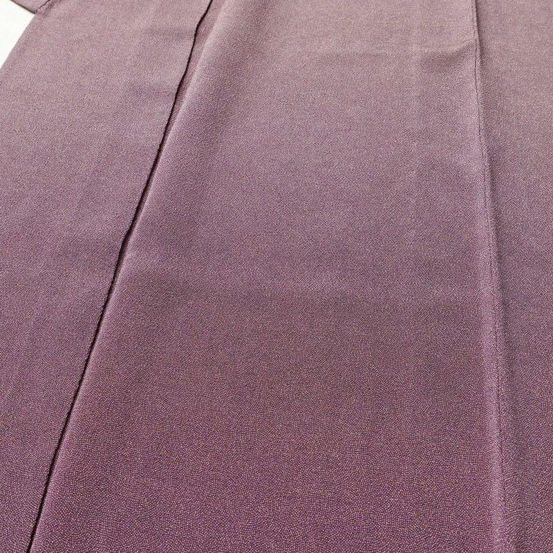 単衣 色無地 鮫小紋 縮緬 一つ紋付き 正絹 流水・波柄 単衣仕立て 身丈156.5cm 裄丈63cm リサイクル着物 着物 お茶会 紫・藤色_画像5