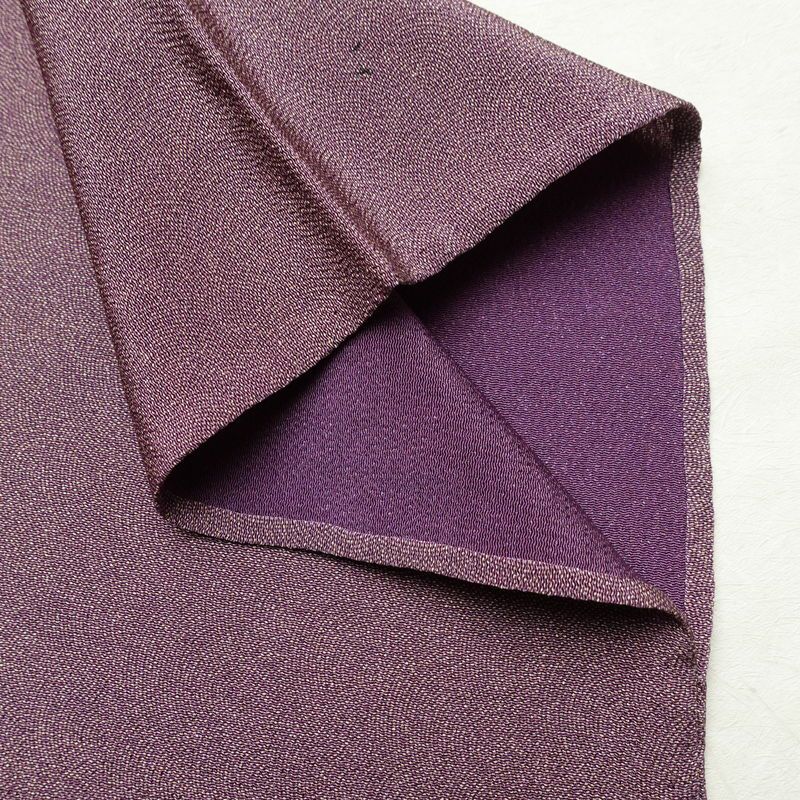 単衣 色無地 鮫小紋 縮緬 一つ紋付き 正絹 流水・波柄 単衣仕立て 身丈156.5cm 裄丈63cm リサイクル着物 着物 お茶会 紫・藤色_画像15