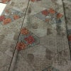 大島紬 美品 証紙なし しつけ糸付き 正絹 花柄 袷仕立て 身丈167cm 裄丈67cm リサイクル着物 着物 茶_画像5