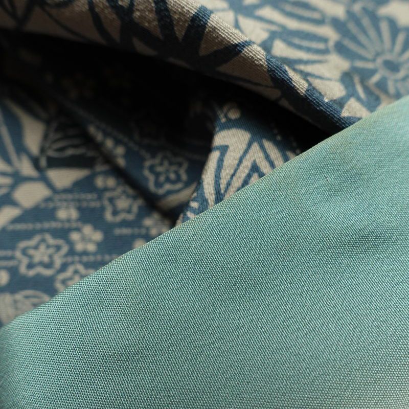 小紋 縮緬 正絹 古典柄 袷仕立て 身丈156.5cm 裄丈64cm リサイクル着物 着物 モダン カジュアル グレー_画像16