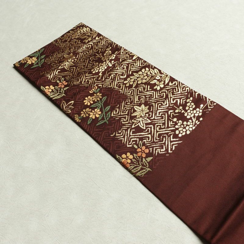 名古屋帯 太鼓柄 良品 正絹 古典柄 名古屋仕立て なごや帯 リサイクル帯 帯 箔 金糸 紅葉 松 小豆・エンジ_画像16